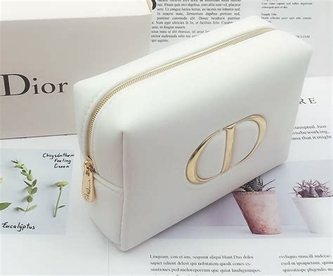 dior make up bag gift set|Dior makeup pouch complimentary.